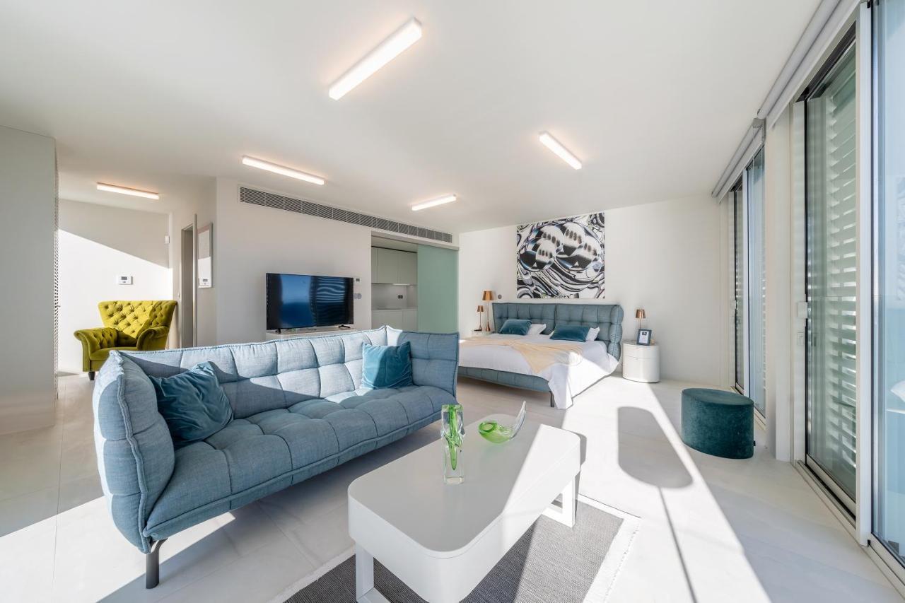 Barreirinha Suite Top Floor By Hr Madeira フンシャル エクステリア 写真